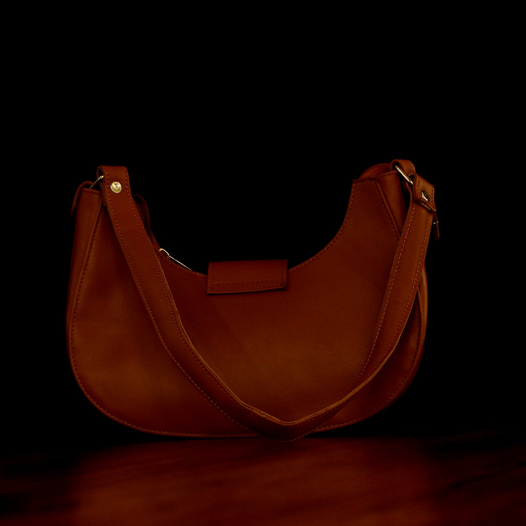 Chic Crescent Shoulder Bag Genuine Leather Handbag