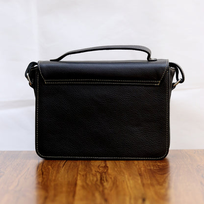 Vintage Buckle Messenger Leather Bag
