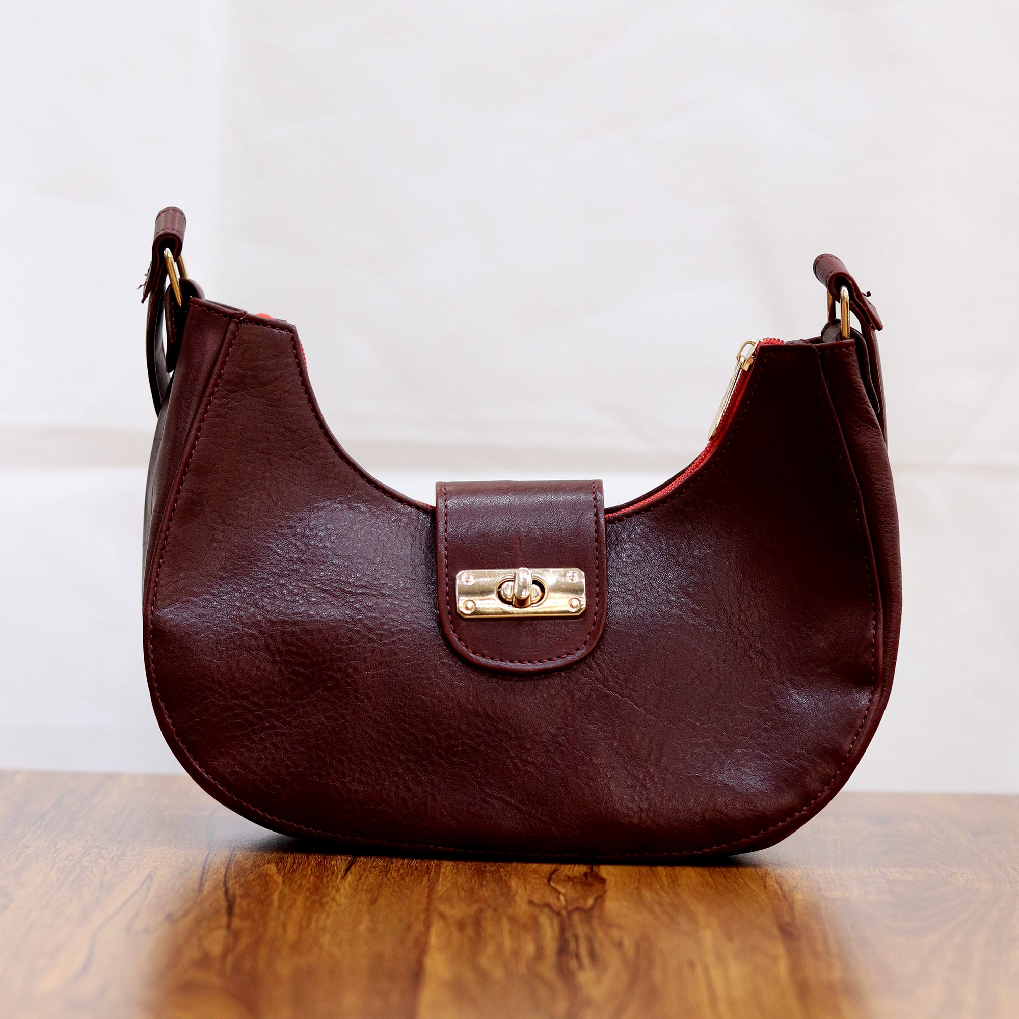 Chic Crescent Shoulder Bag Genuine Leather Handbag