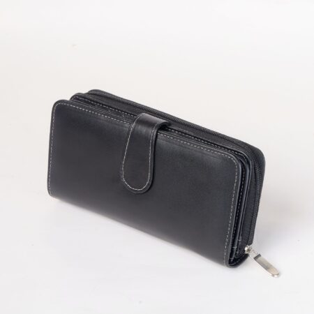 Crimson Clutch (Black)